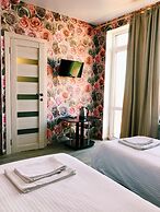 Guest house  HOLA