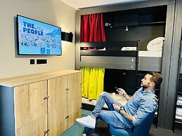 The People - Les 2 Alpes - Hostel