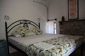 Eski Datca Pansiyon Cafe