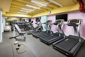 Hotel Continental Miami Beach, Tapestry Collection by Hilton