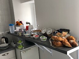 Napoli Garibaldi Luxury