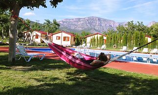 Camping Bungalow Parque Isábena