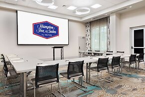 Hampton Inn & Suites Atlanta Buckhead Place