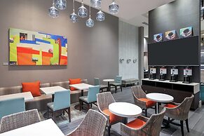 Hampton Inn & Suites Atlanta Buckhead Place