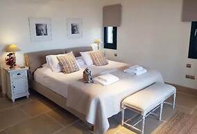 Thermesea Luxury Lodge