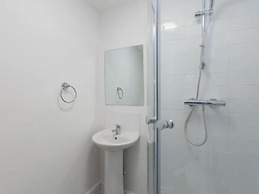 Townhouse @166 Ruskin Rd