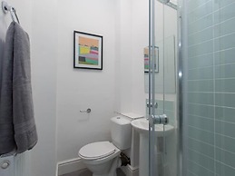 Townhouse @166 Ruskin Rd