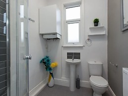 Townhouse @166 Ruskin Rd