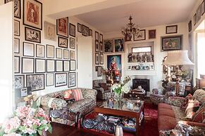 Shepinetree - Pinheira House