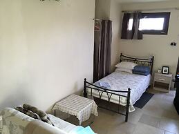 AM Beach House near Sea