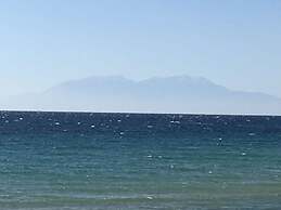 AM Beach House near Sea