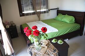 AM Beach House near Sea