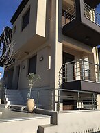 AM Beach House near Sea