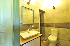 Petrino Gokceada Hotel & Kitchen