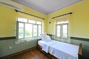 Petrino Gokceada Hotel & Kitchen