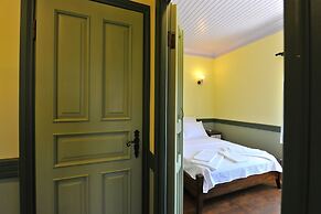 Petrino Gokceada Hotel & Kitchen