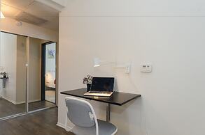 Studio City Universal Apartments