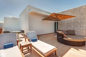 Mystique Holbox by Royalton, A Tribute Portfolio Resort