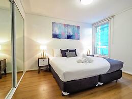 Premier Stays Melbourne