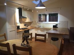 Shellow Lane Lodges