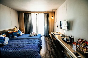 Apsaras Tribe - Siargao