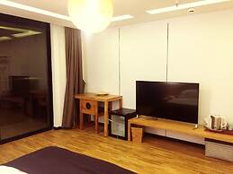 Taihu Baopu LingXia Inn