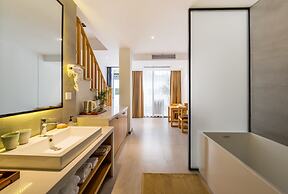 Taihu Baopu LingXia Inn