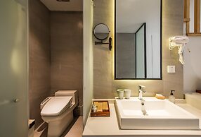 Taihu Baopu LingXia Inn