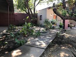 Kololo Bed and Breakfast