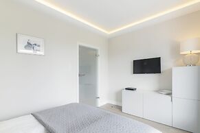 Luxury Apartments - Okrzei Residence