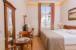 Hotel Continental ex Gardenija