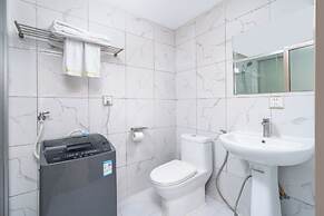 YOYO International Apartment