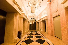 YOYO International Apartment