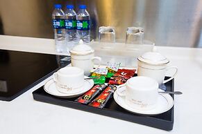 YOYO International Apartment