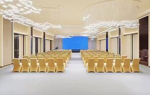 YOYO International Apartment