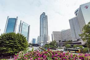 YOYO International Apartment