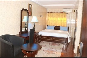 Cute Villa Hotel and Suites