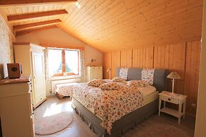Landhaus & Burg Hotel Romantik