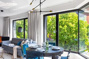 Modern View of Planty Park