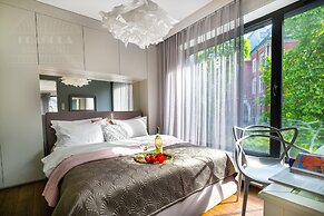 Modern View of Planty Park