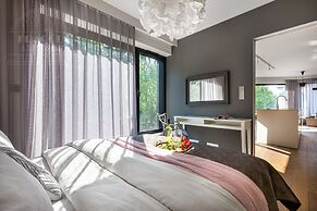 Modern View of Planty Park