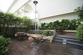 The Manner Luxury Apartment