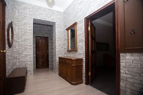 Kvart Boutique Kiyevskiy