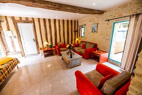 Maison d'Hôtes La Ferme de L'Oudon & Spa