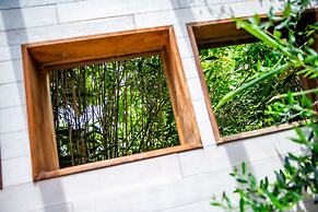 Maison d'Hôtes La Ferme de L'Oudon & Spa