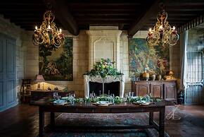 Château Latour Segur Suites & Spa