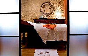 Château Latour Segur Suites & Spa