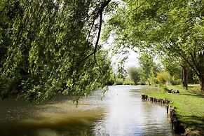 Château Latour Segur Suites & Spa