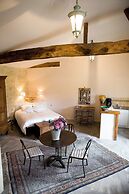 Château Latour Segur Suites & Spa