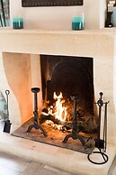 Château Latour Segur Suites & Spa